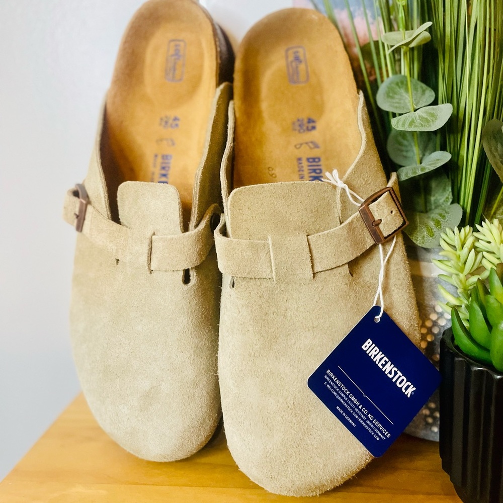 NWT Birkenstock Bostons